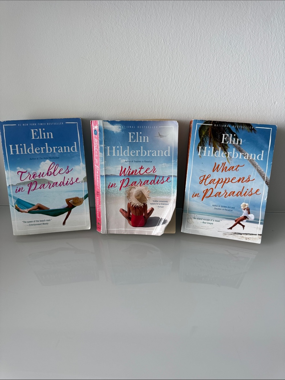Elin Hilderbrand Paradise book series
